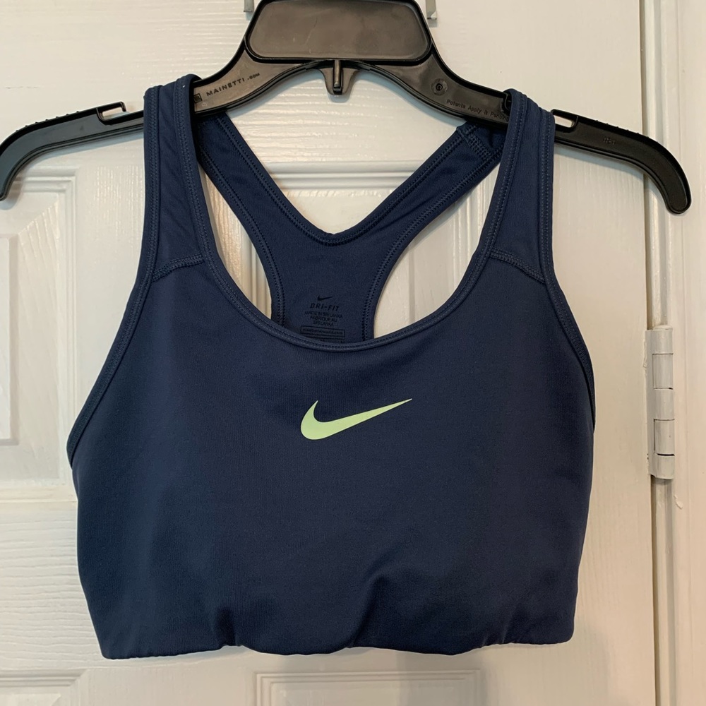 Women’s Nike Sports Bra, size medium